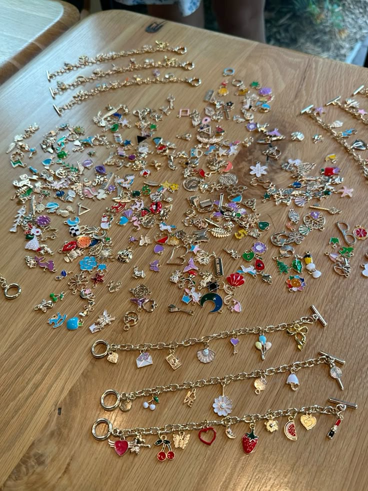 charm bracelet making 🍓🧸🤍