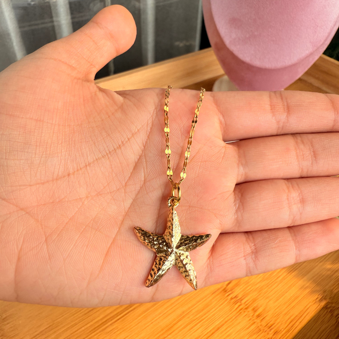 Shining star necklace